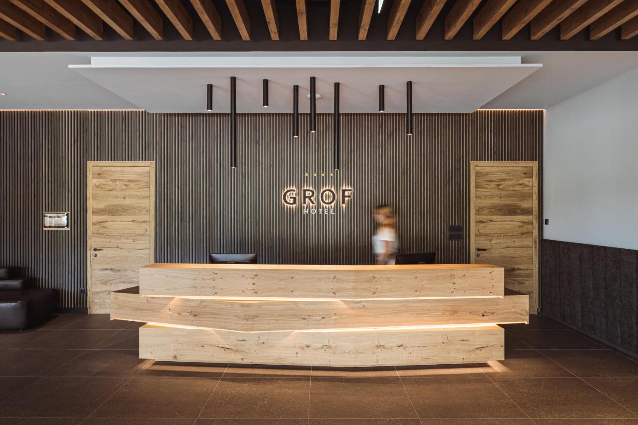 Hotel Grof Vransko 외부 사진